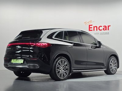 MERCEDES-BENZ EQE - 4