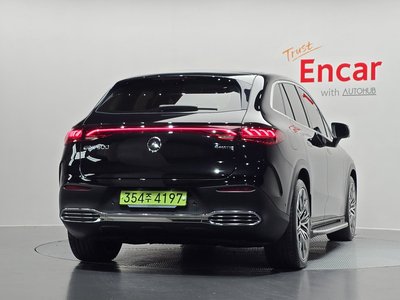 MERCEDES-BENZ EQE - 3