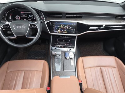 AUDI A6 - 5
