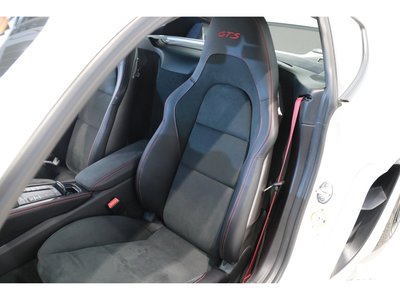 2022 Porsche 718 缩略图 17