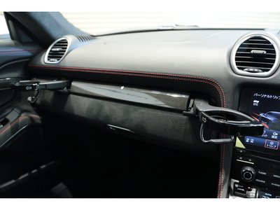 2022 Porsche 718 缩略图 31