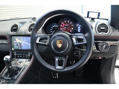 2022 Porsche 718 缩略图 20