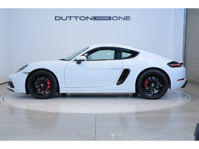 صورة 8 لـ 2022 Porsche 718
