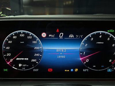 MERCEDES-BENZ GLE - 8