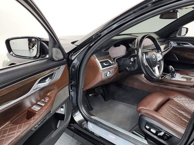 BMW 7 SERIES - 10