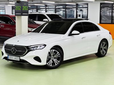 صورة 1 لـ 2025 Mercedes-BENZ E-CLASS