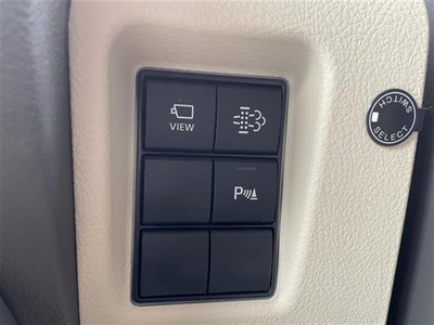 TOYOTA LAND CRUISER PRADO - 10