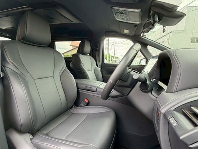 صورة 8 لـ 2023 Toyota ALPHARD