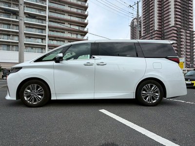 صورة 2 لـ 2023 Toyota ALPHARD