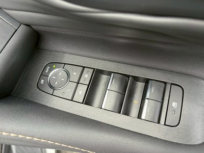 2023 Toyota ALPHARD 缩略图 23