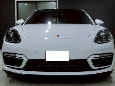 PORSCHE PANAMERA - 2