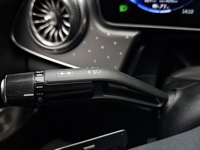 2023 Mercedes-BENZ EQE — миниатюра 26