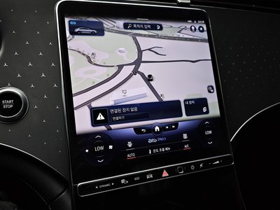 2023 Mercedes-BENZ EQE — миниатюра 20