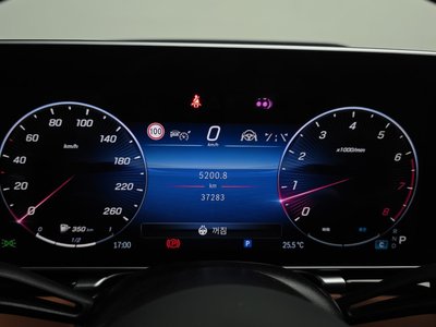 MERCEDES-BENZ S-CLASS - 8