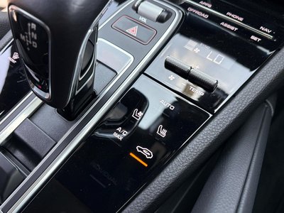 صورة مصغرة 25 لـ 2022 Porsche CAYENNE