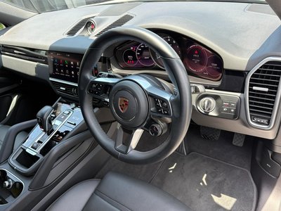 صورة 6 لـ 2022 Porsche CAYENNE