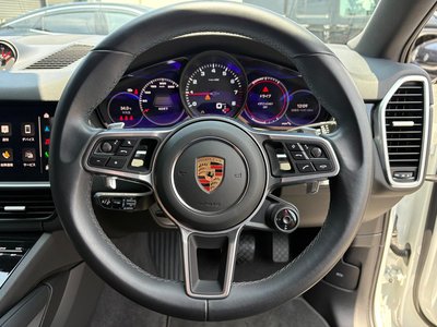 صورة مصغرة 12 لـ 2022 Porsche CAYENNE