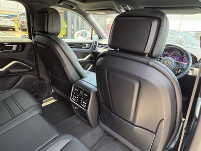 صورة مصغرة 51 لـ 2022 Porsche CAYENNE
