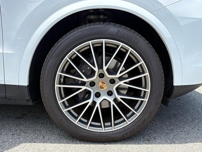 صورة مصغرة 44 لـ 2022 Porsche CAYENNE