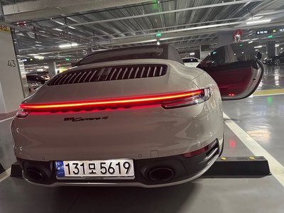 PORSCHE 911 - 3