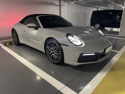 PORSCHE 911 - 8