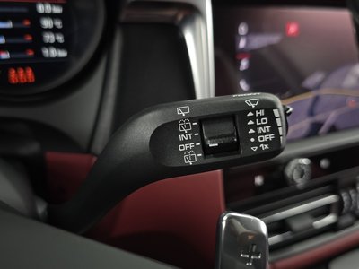 2024 Porsche MACAN 缩略图 29