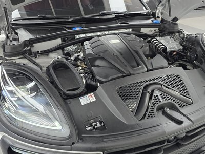 2024 Porsche MACAN 照片 7