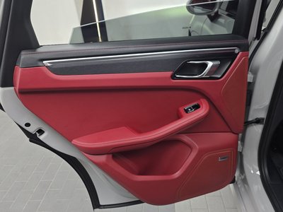 2024 Porsche MACAN 缩略图 15