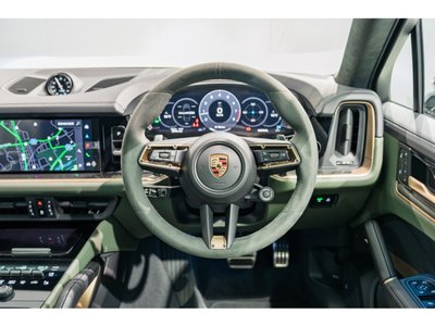 PORSCHE CAYENNE - 5
