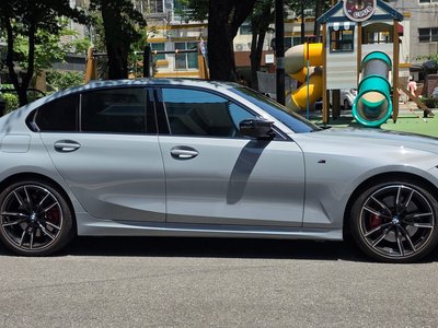 BMW 3 SERIES - 3