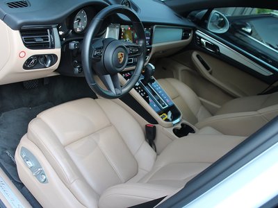 2022 Porsche MACAN — миниатюра 13