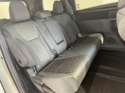 2026 Toyota ALPHARD — фото 10