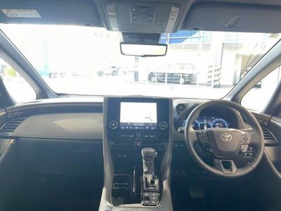 2026 Toyota ALPHARD — фото 3