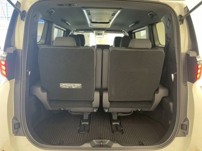 صورة مصغرة 62 لـ 2026 Toyota ALPHARD