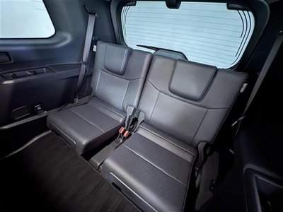 2024 Toyota LAND CRUISER 250 — миниатюра 24