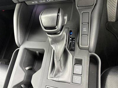 2024 Toyota LAND CRUISER 250 — миниатюра 17