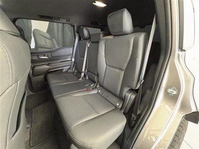 2024 Toyota LAND CRUISER 250 — миниатюра 22