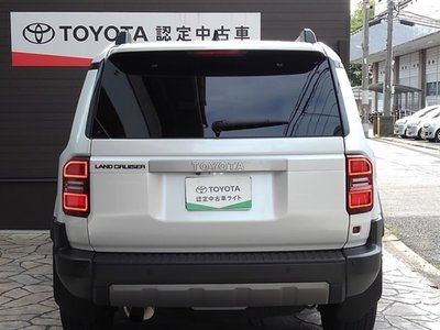TOYOTA LAND CRUISER 250 - 7