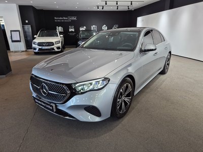 MERCEDES-BENZ E-CLASS - 1