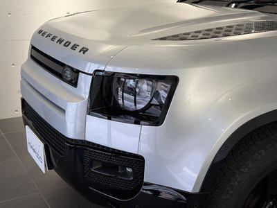 LAND ROVER DEFENDER - 5