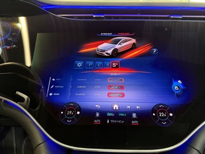 2024 Mercedes-BENZ EQS AMG — миниатюра 34