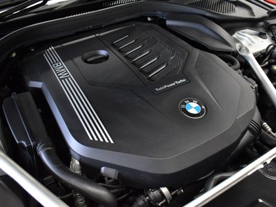 BMW 5 SERIES - 2