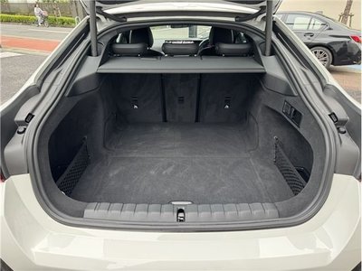 2022 BMW I4 缩略图 37