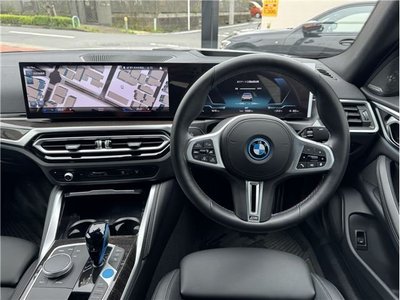 2022 BMW I4 photo 4