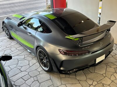MERCEDES-BENZ GT AMG - 4