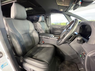 TOYOTA ALPHARD - 10