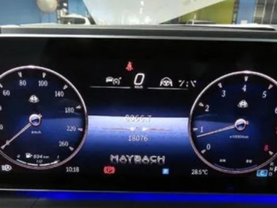 MERCEDES-BENZ GLS - 8