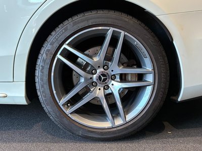2018 Mercedes-BENZ S-CLASS photo 6