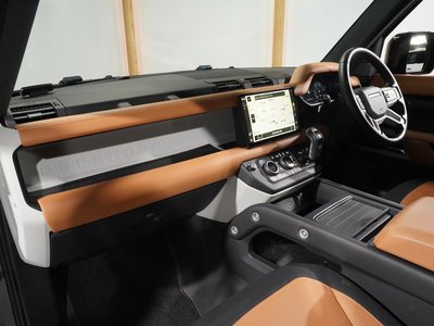 LAND ROVER DEFENDER 2023 thumbnail 15