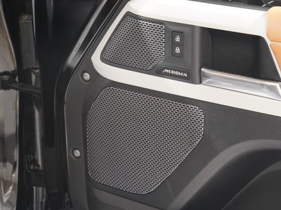 LAND ROVER DEFENDER 2023 thumbnail 48
